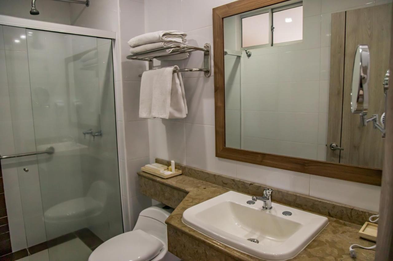 Hotel Estancia Chipichape Cali Kültér fotó